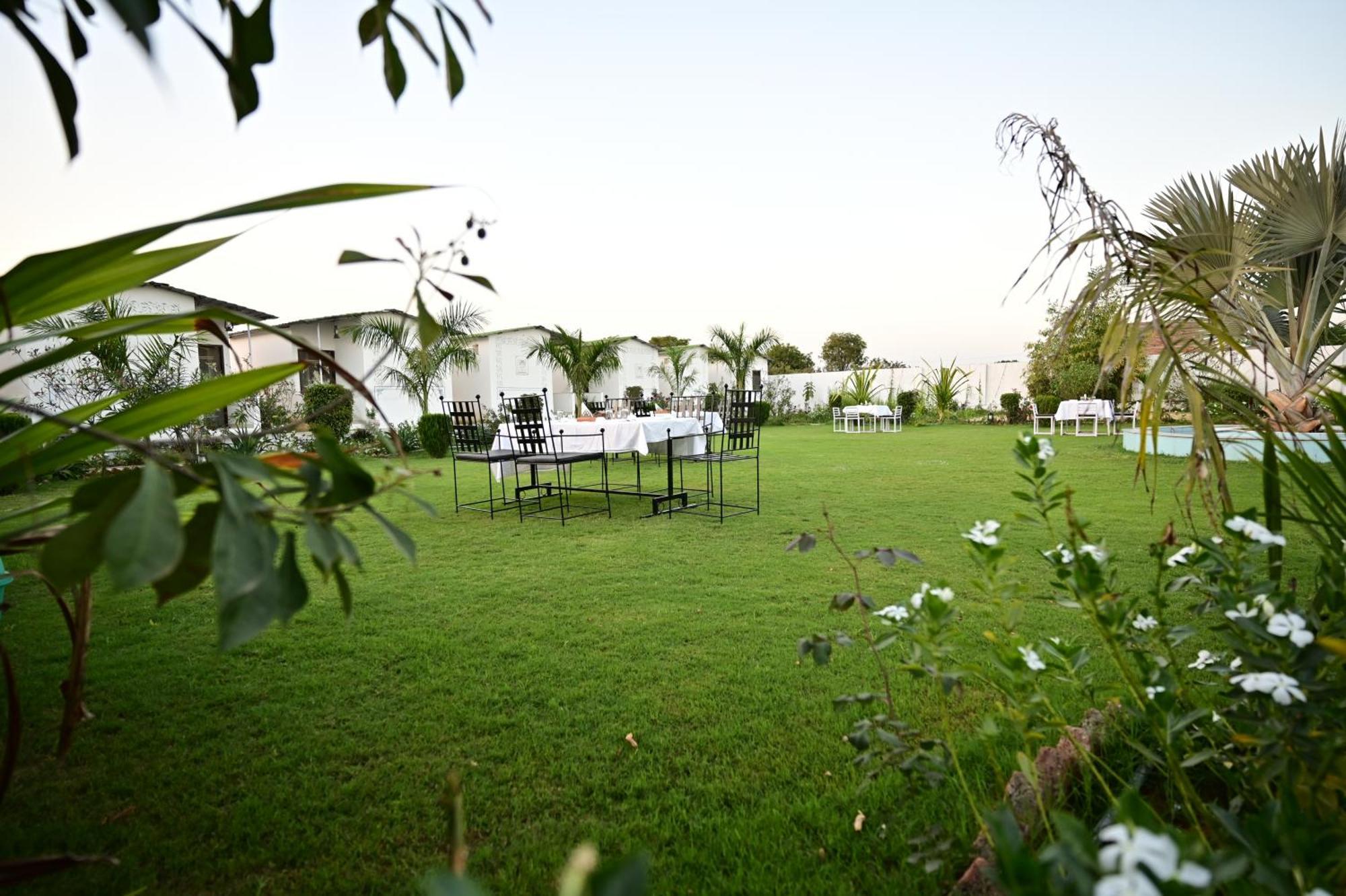 The Castle Crown - Hem Vilas Resort Ranthambhore Sawai Madhopur Exterior foto